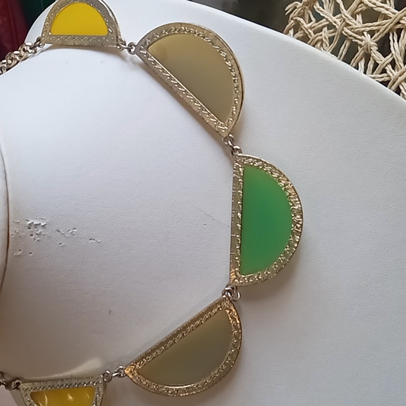 Statement Necklace - Picture 4 of 4